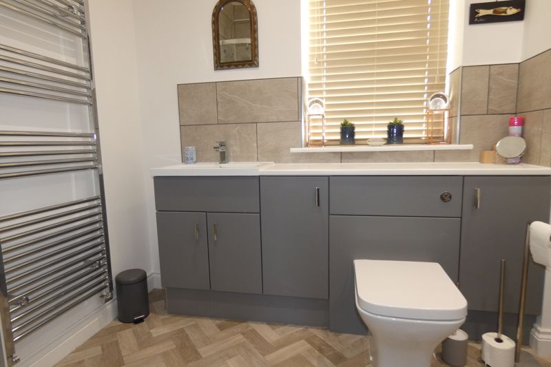 Bathroom- click for photo gallery